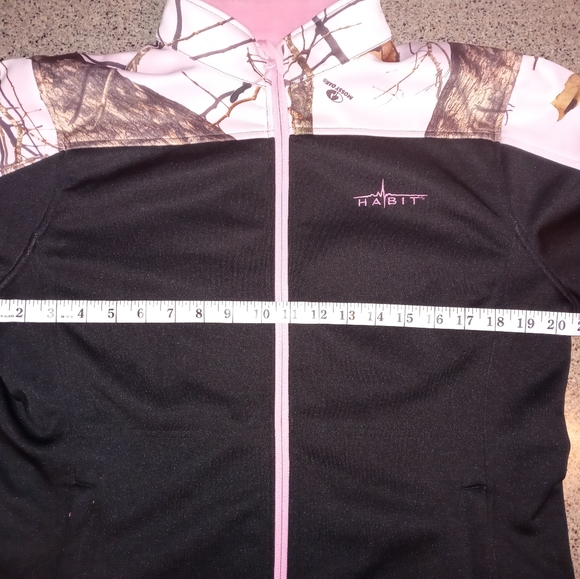 Mossy Oak Women's Habit Pink Camo Jacket - Picture 11 of 11